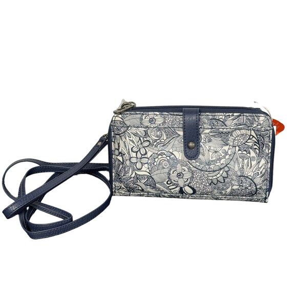 Sakroots Handbags - Sakroots Women’s Olympic Smartphone Crossbody Floral Wristlet Wallet Blue NEW